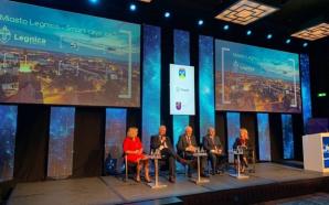 Legnica: Smart City Forum. Prezydent Krzakowski - Dialog z mieszkańcami jest nieoceniony